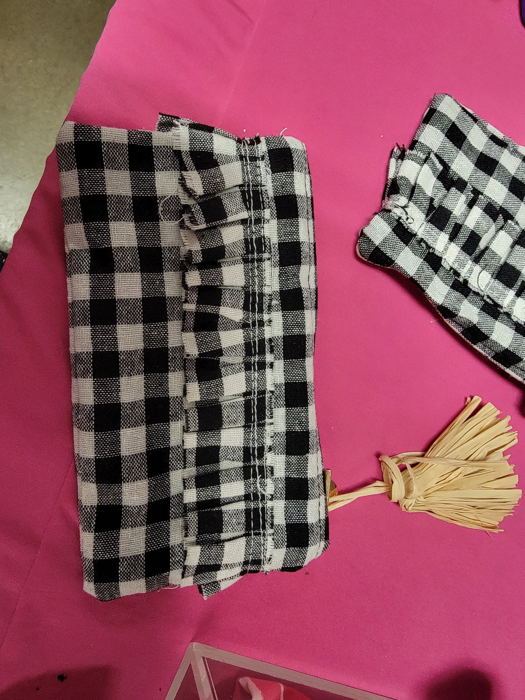 Plaid zip pouch